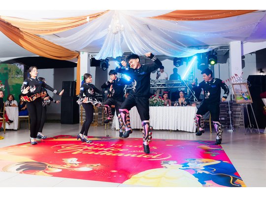 dhulce shows intermedios