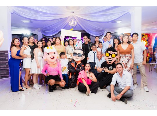 hora loca charles ramirez